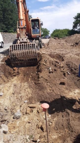 Iniciaram as obras de alargamento da Rua dos Moinhos Novos